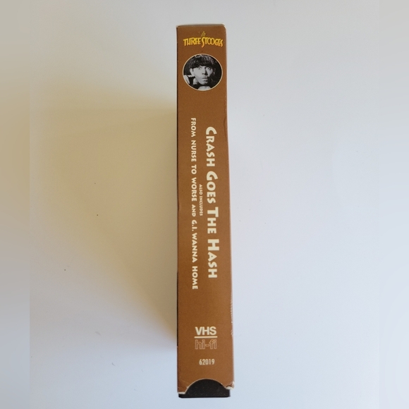 The Three Stooges "Crash Goes the Hash" (1944) Columbia Home VHS 1993 Tape - Picture 4 of 7